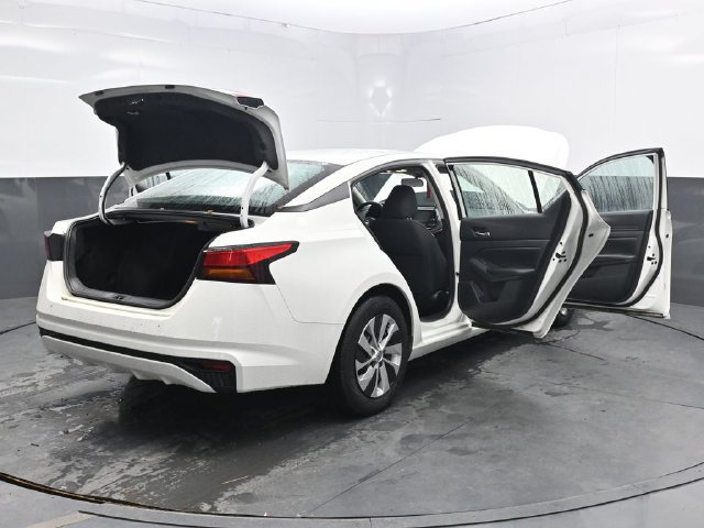 Used 2021 Nissan Altima 2.5 S FWD image 46