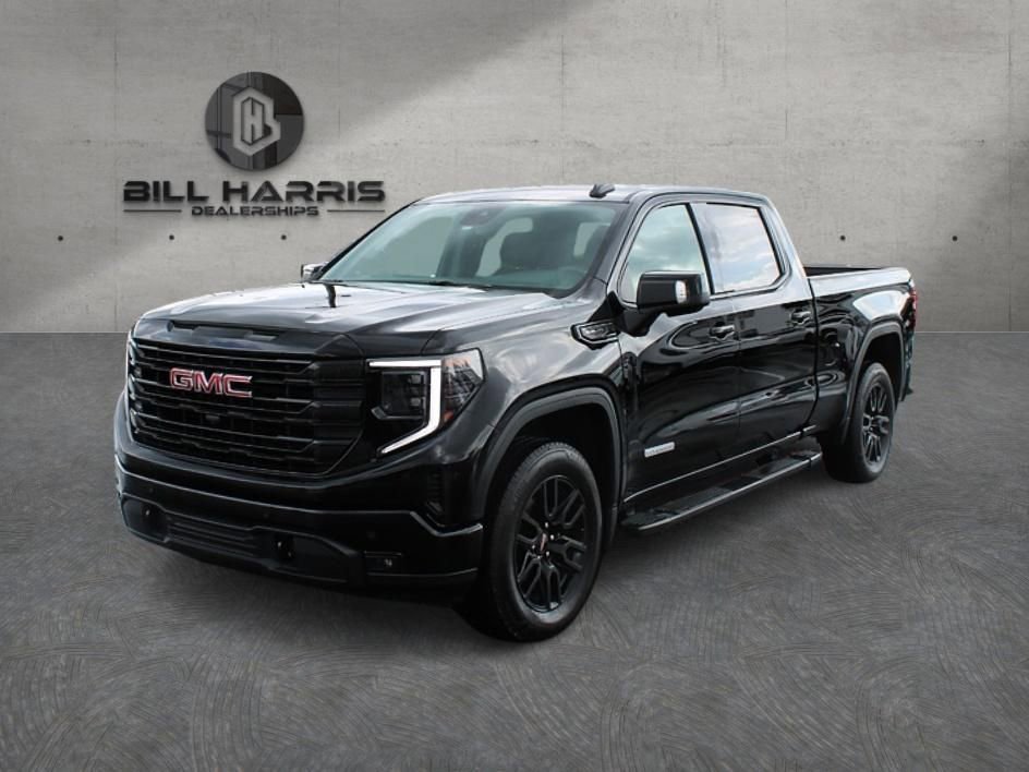 Used 2024 GMC Sierra 1500 Elevation w/ Elevation Premium Package image 4