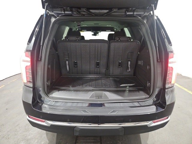 New 2025 Chevrolet Tahoe LS w/ LPO, Dark Essentials Package image 13