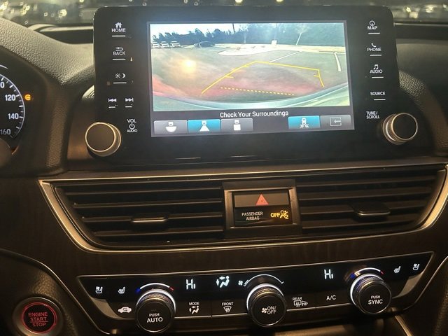 Used 2018 Honda Accord Touring image 25
