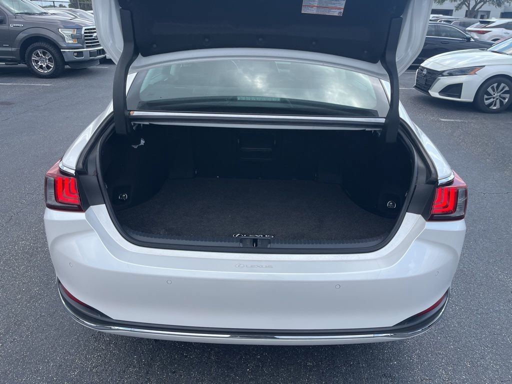 Used 2023 Lexus ES 250 w/ Premium Package AWD/4WD image 8