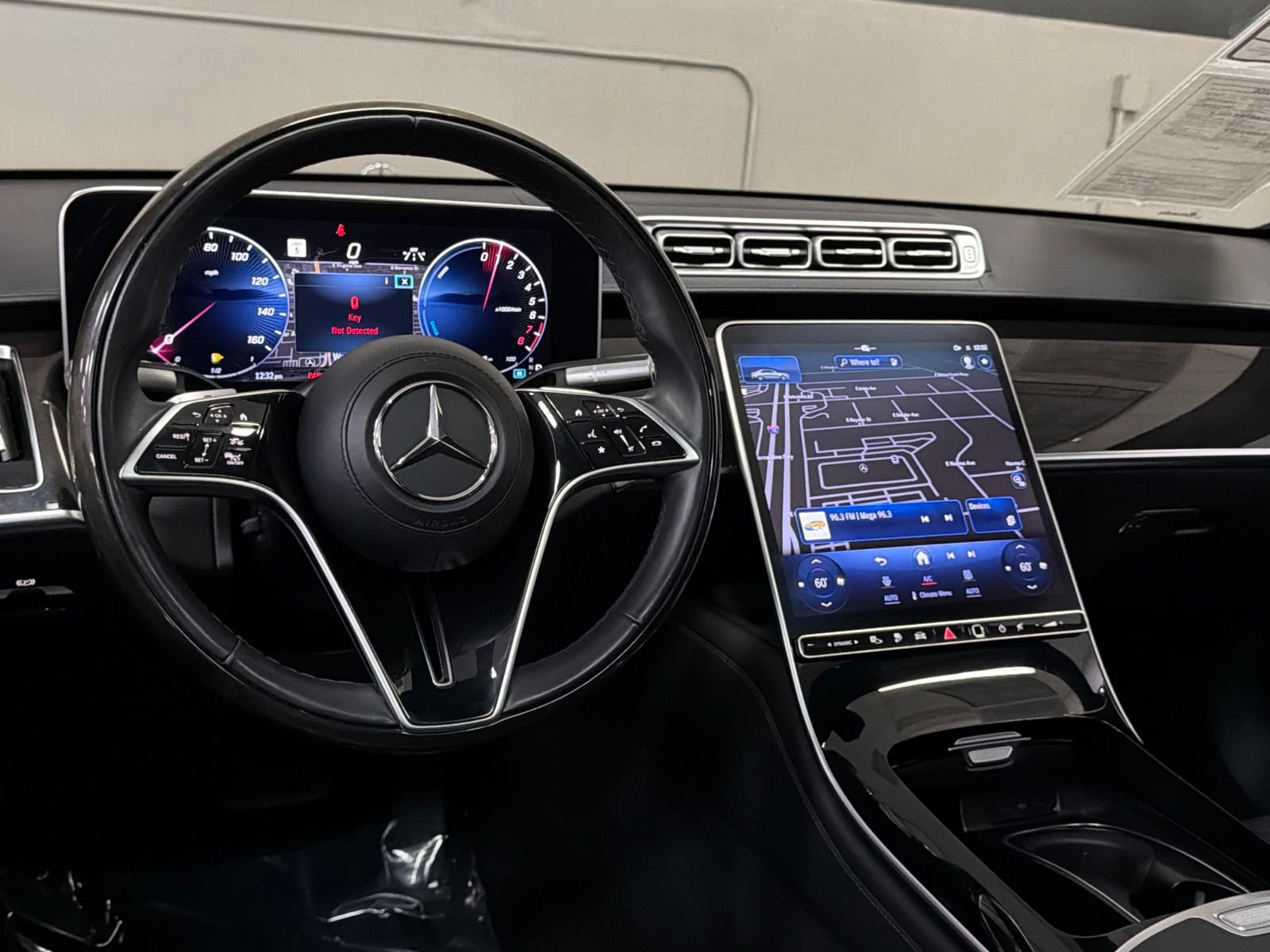 Certified 2023 Mercedes-Benz S 580e 4MATIC Sedan image 36