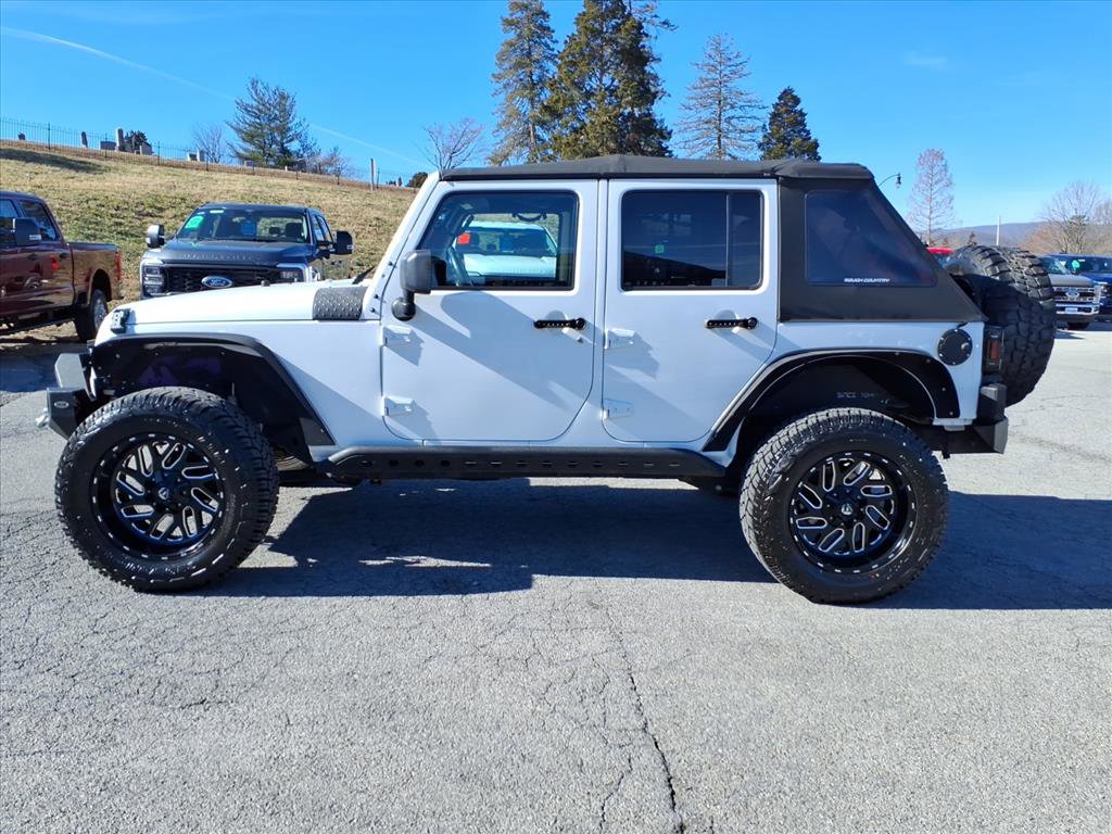 Used 2018 Jeep Wrangler Unlimited Sport S image 8