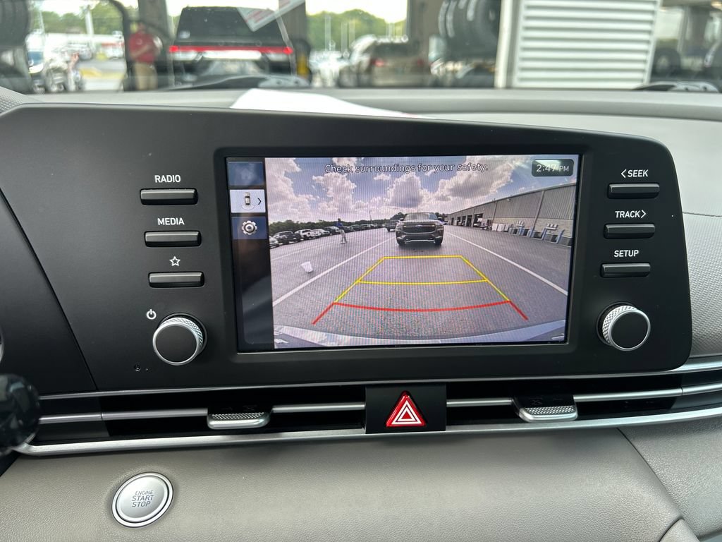 Used 2025 Hyundai Elantra Sport FWD image 21