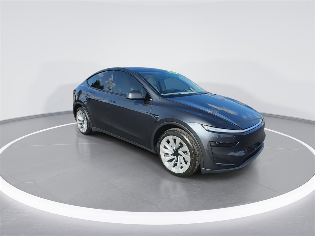 Used 2026 Tesla Model Y Long Range image 2