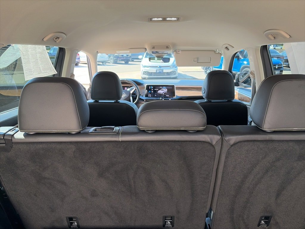 Certified 2025 Volkswagen Atlas SE image 15