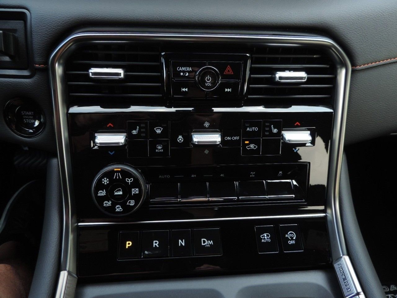 New 2026 Nissan Armada PRO-4X w/ Captain's Chari Seat Package image 21