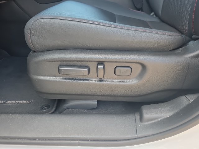 Used 2024 Honda Passport Black Edition image 12
