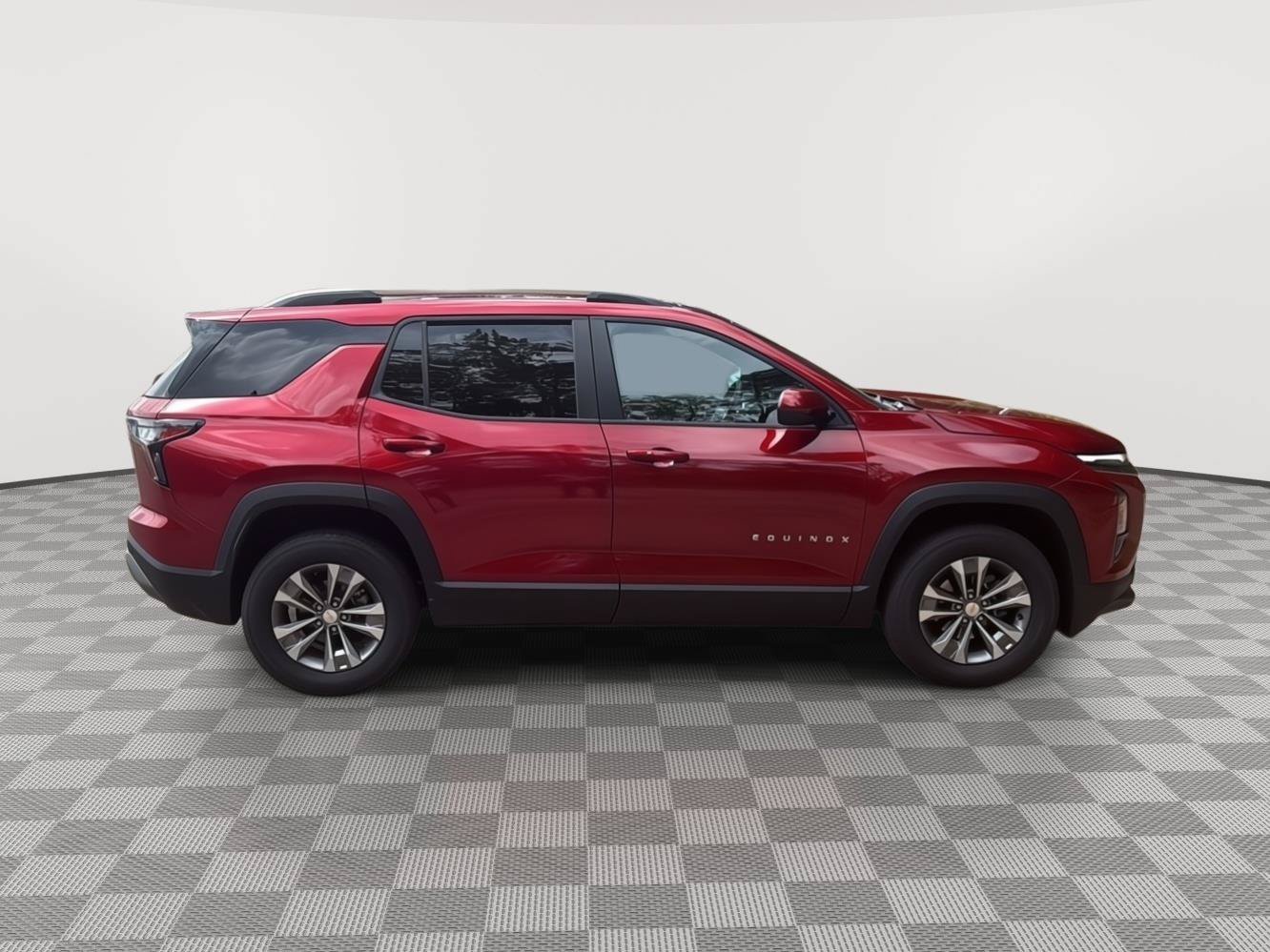 Used 2025 Chevrolet Equinox LT w/ Convenience Package II FWD image 11