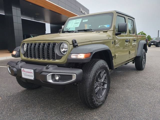 New 2026 Jeep Gladiator Sport AWD/4WD image 8