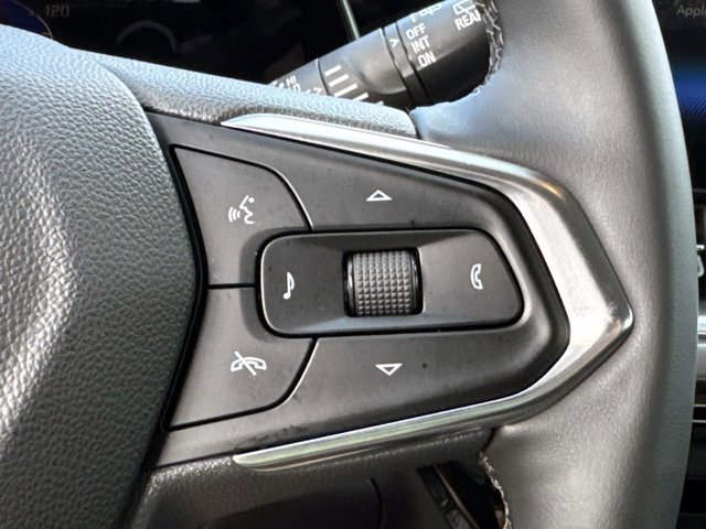 Used 2025 Chevrolet Trax ACTIV w/ Sunroof Package image 27