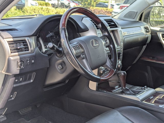 Used 2018 Lexus GX 460 Premium w/ Premium Package AWD/4WD video 2