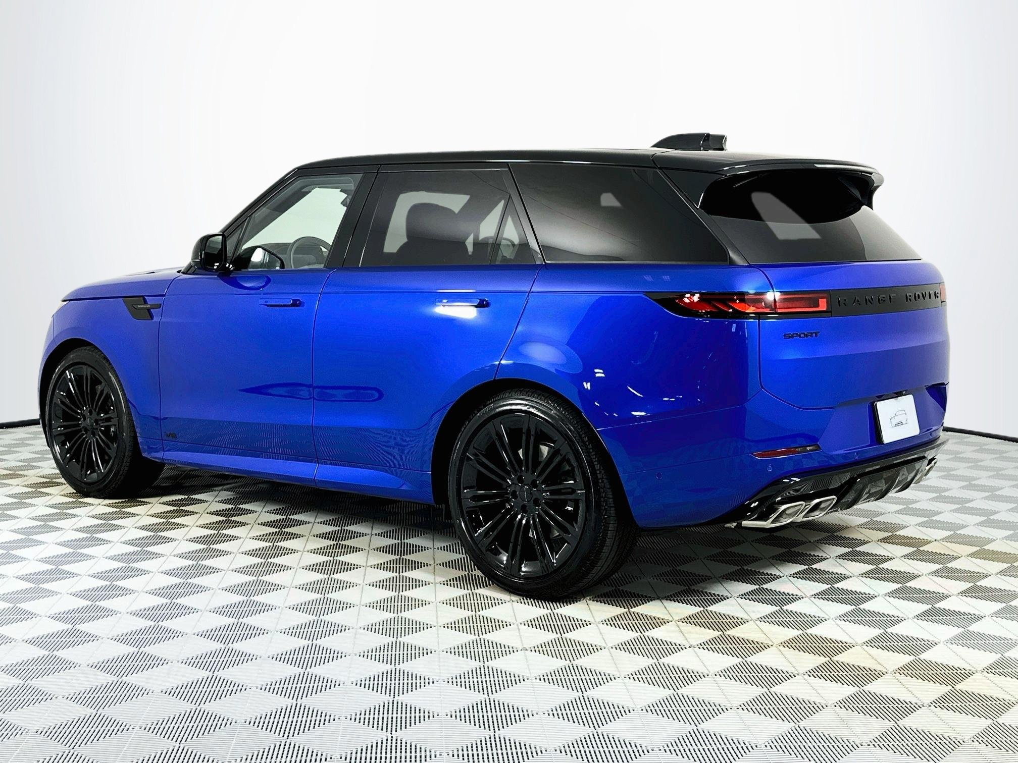 New 2026 Land Rover Range Rover Sport Autobiography AWD/4WD image 7