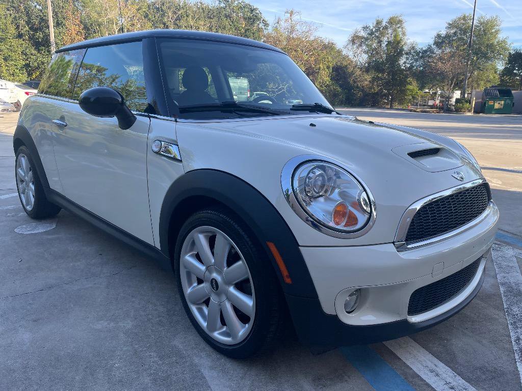 Used 2008 MINI Cooper S w/ Sport Pkg image 9