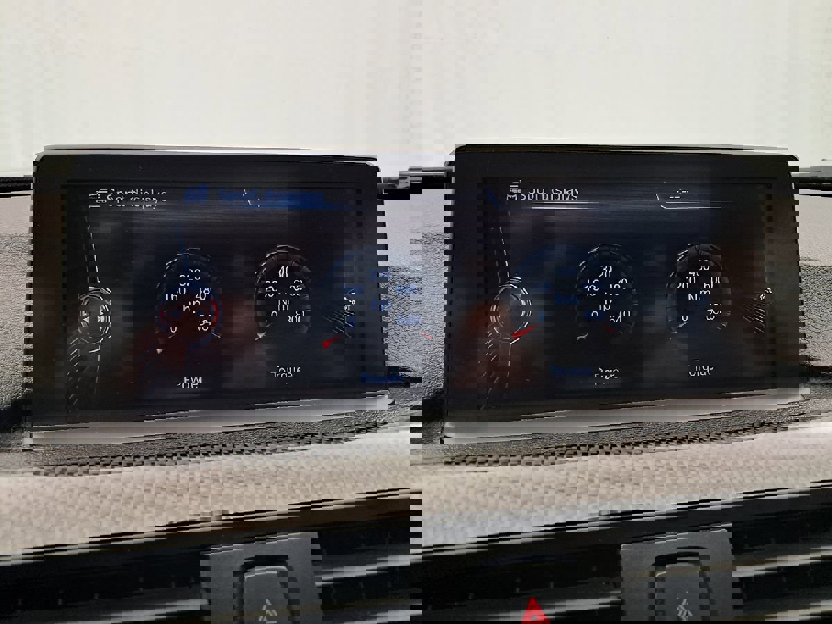 Used 2015 BMW M4 Coupe image 19