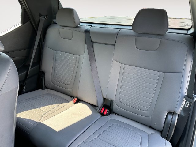 Used 2024 Hyundai Santa Cruz SEL FWD image 15
