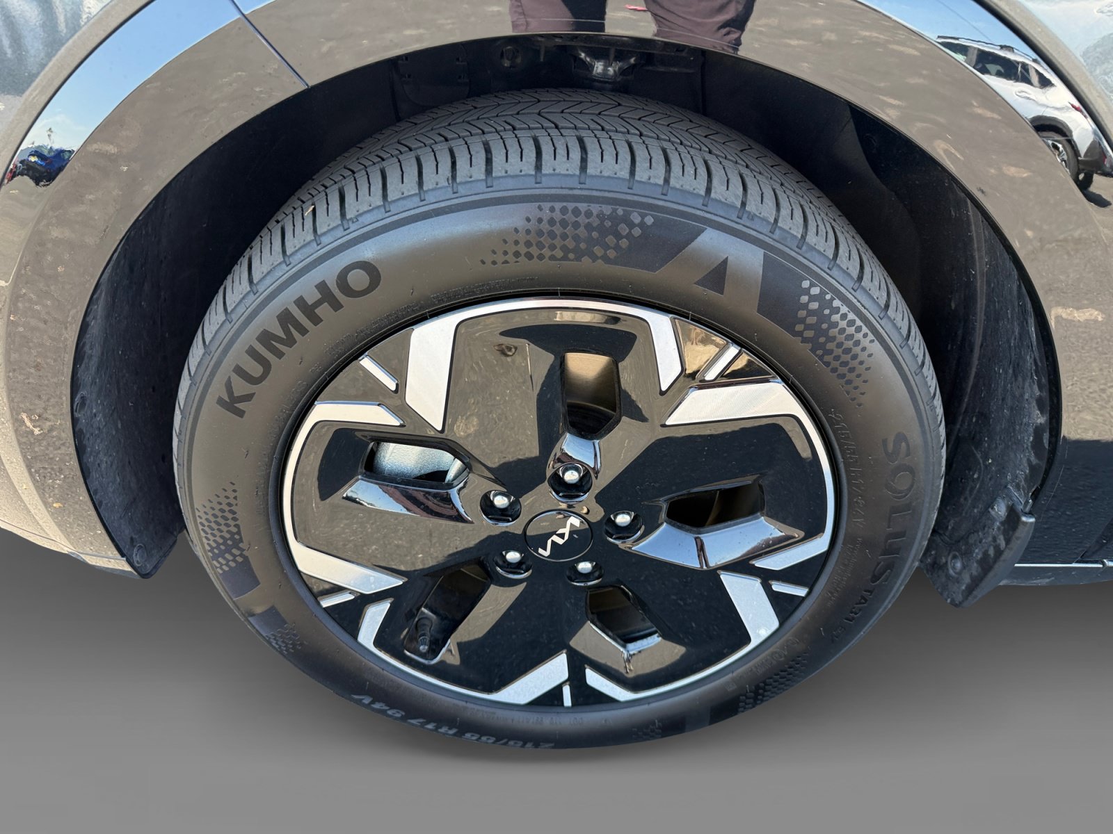 Used 2024 Kia Niro Wave FWD image 9
