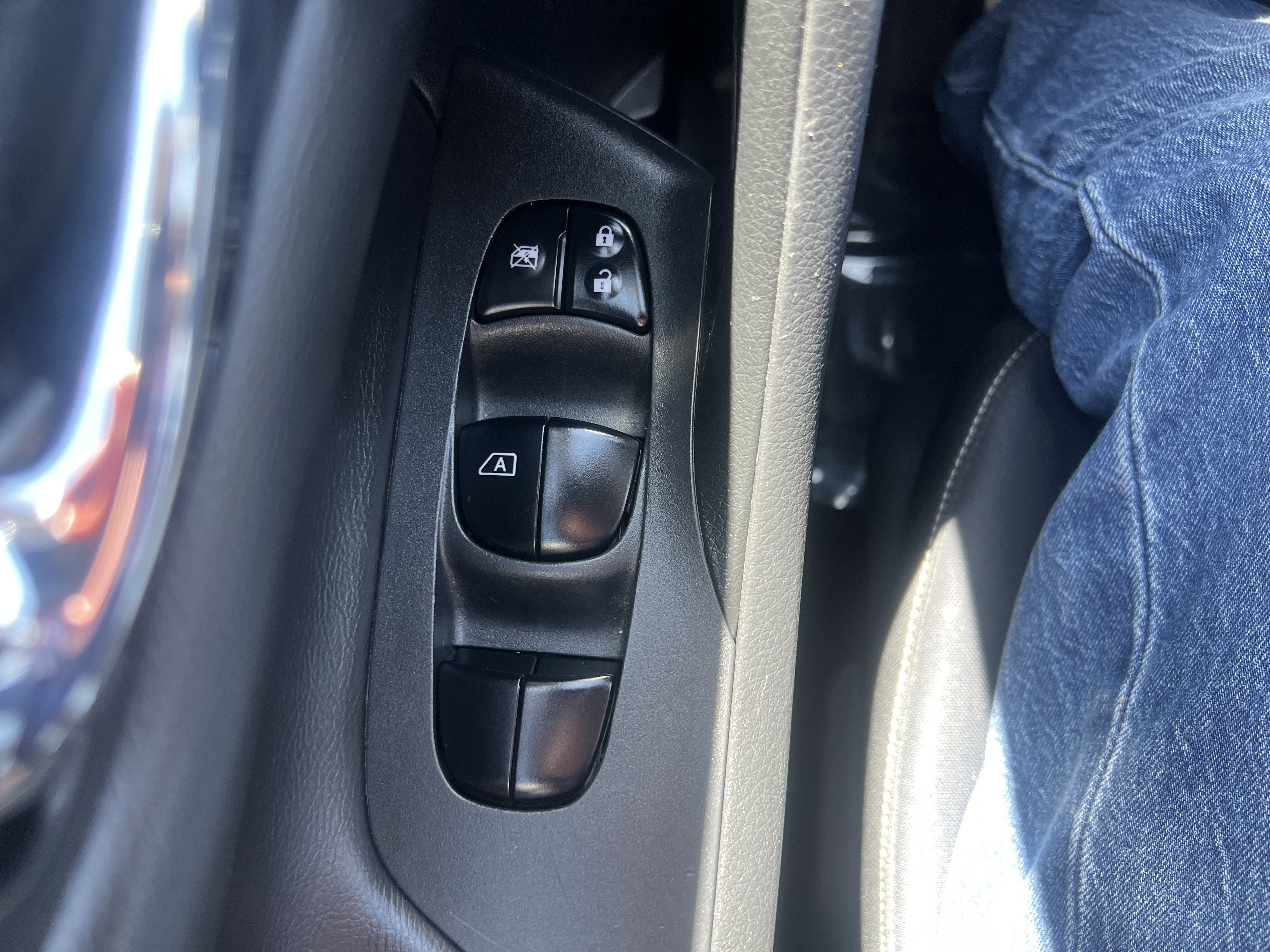 Used 2017 Nissan Altima 2.5 S FWD image 15