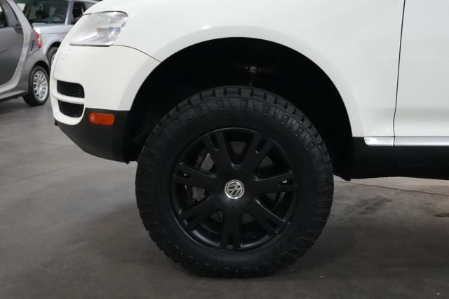 Used 2006 Volkswagen Touareg V10 TDI AWD/4WD image 16