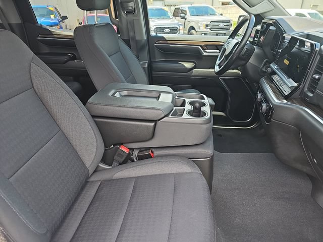 Used 2023 Chevrolet Silverado 1500 LT AWD/4WD image 12