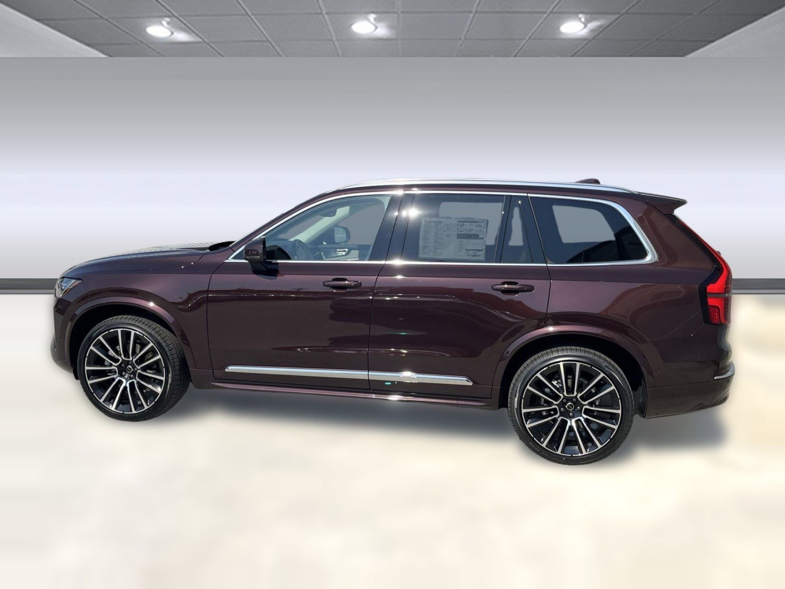 New 2026 Volvo XC90 B5 Ultra w/ Protection Package AWD/4WD image 2