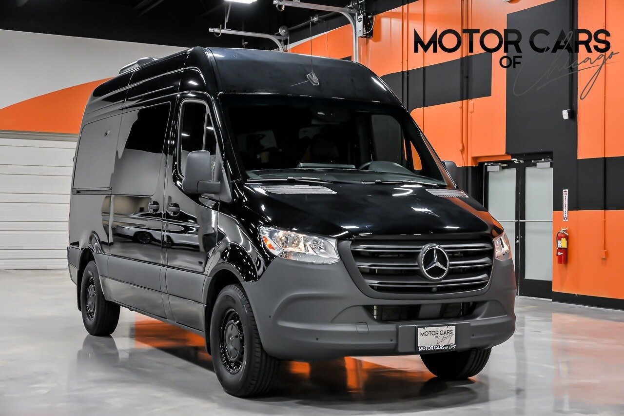 Used 2024 Mercedes-Benz Sprinter 2500 image 1