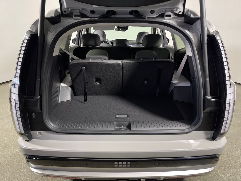 New 2026 Hyundai Ioniq 9 SEL AWD/4WD image 10