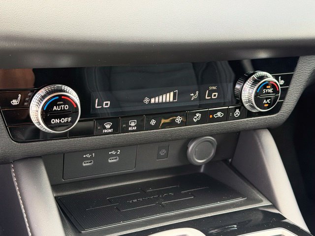 New 2026 Mitsubishi Outlander LE FWD image 25