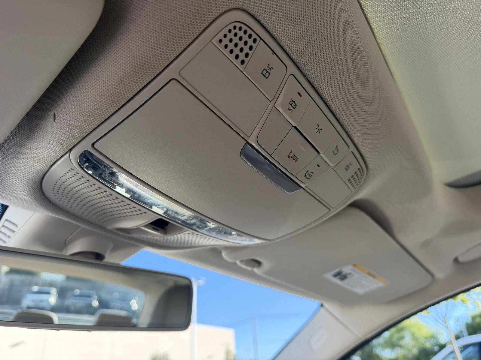 Used 2019 Mercedes-Benz C 300 4MATIC Sedan image 26