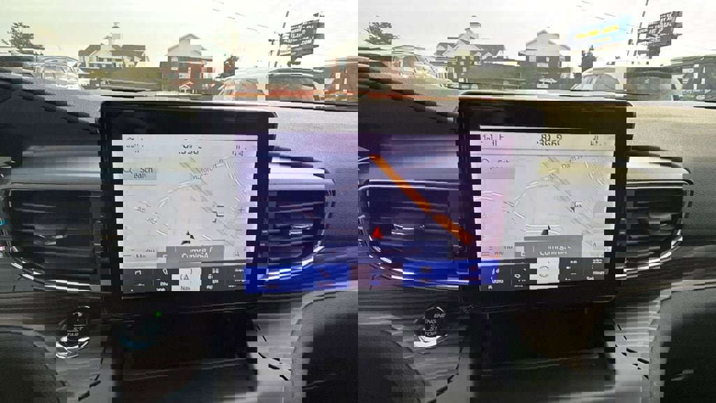 Used 2020 Ford Explorer Limited w/ Class III Trailer Tow Package image 31