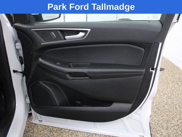Used 2024 Ford Edge SEL AWD/4WD image 21