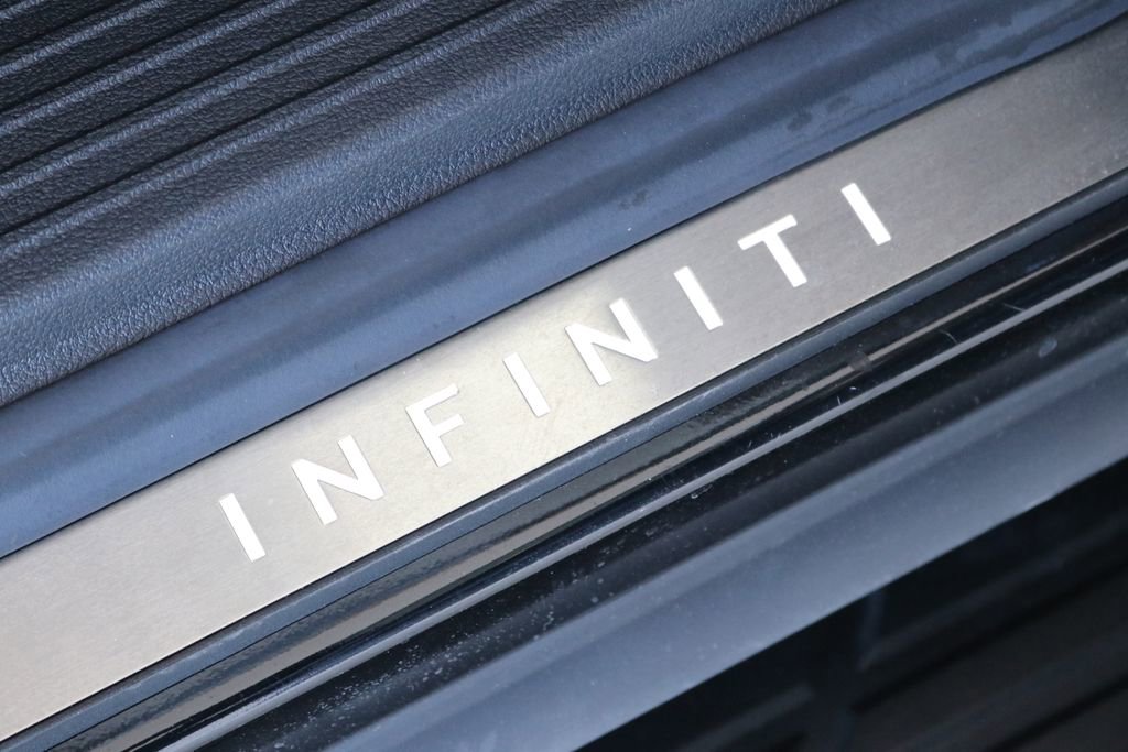 Certified 2025 INFINITI QX80 Sensory image 38