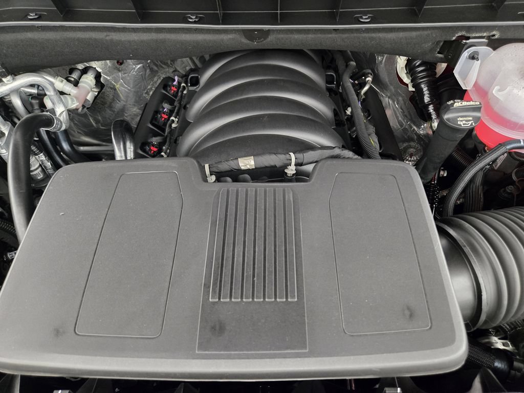 New 2026 Chevrolet Suburban LT w/ Comfort Package RWD image 35
