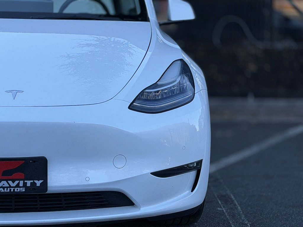 Used 2021 Tesla Model Y Long Range image 5