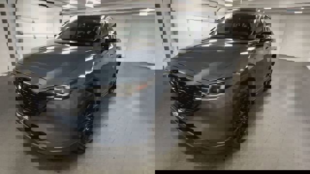 Used 2024 MAZDA CX-5 Carbon Edition image 4