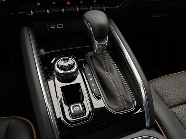 New 2026 GMC Canyon AT4 image 29