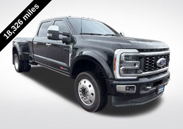Used 2024 Ford F450 Limited w/ FX4 Off-Road Package AWD/4WD image 2