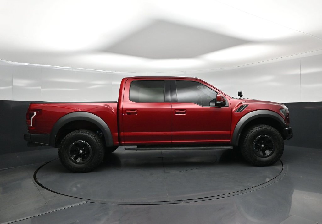 Certified 2017 Ford F150 Raptor w/ Equipment Group 802A Luxury AWD/4WD image 25
