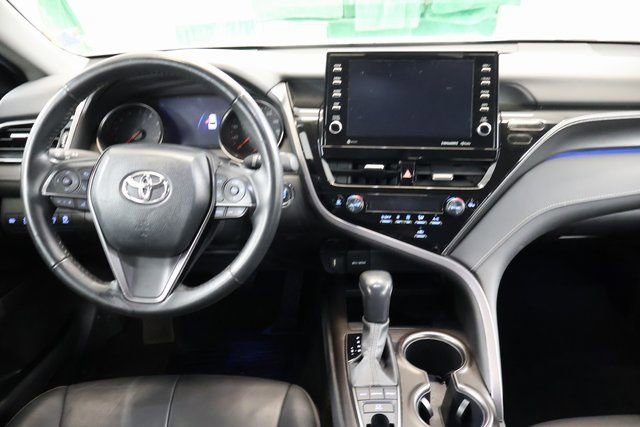 Used 2024 Toyota Camry XSE image 14