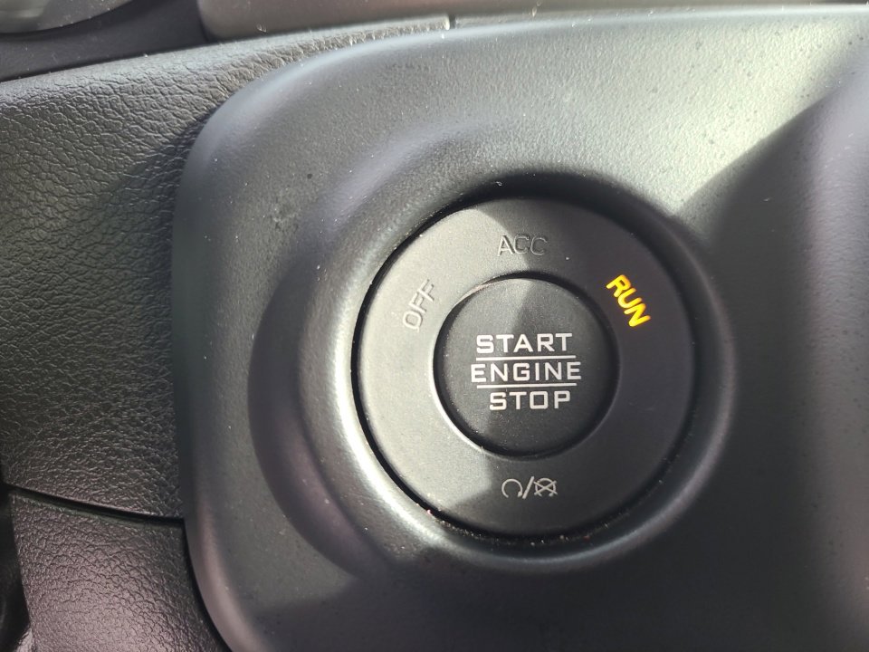 Used 2023 Jeep Wrangler Unlimited Rubicon 4xe image 22