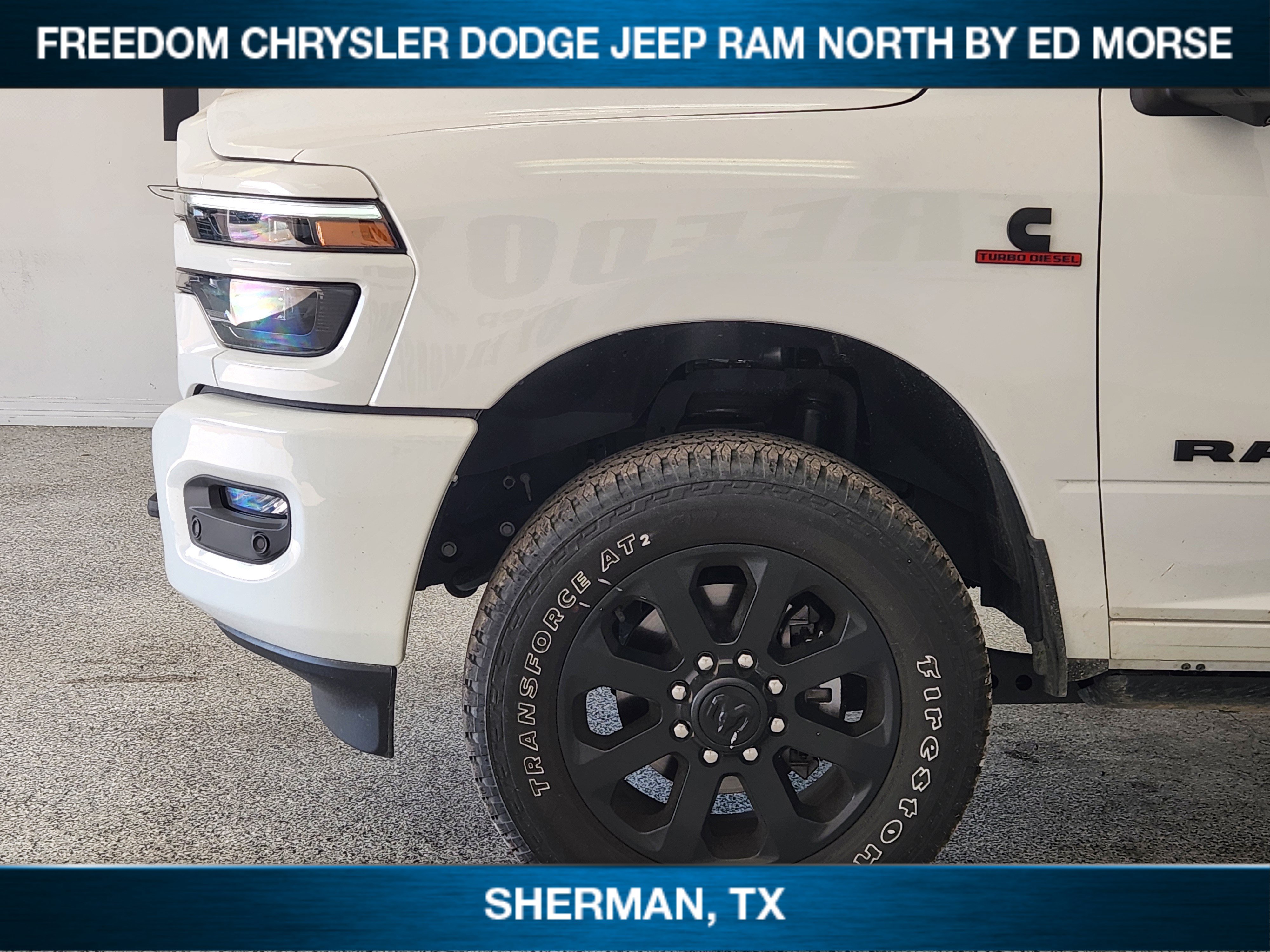 Used 2025 RAM 2500 Laramie AWD/4WD image 12