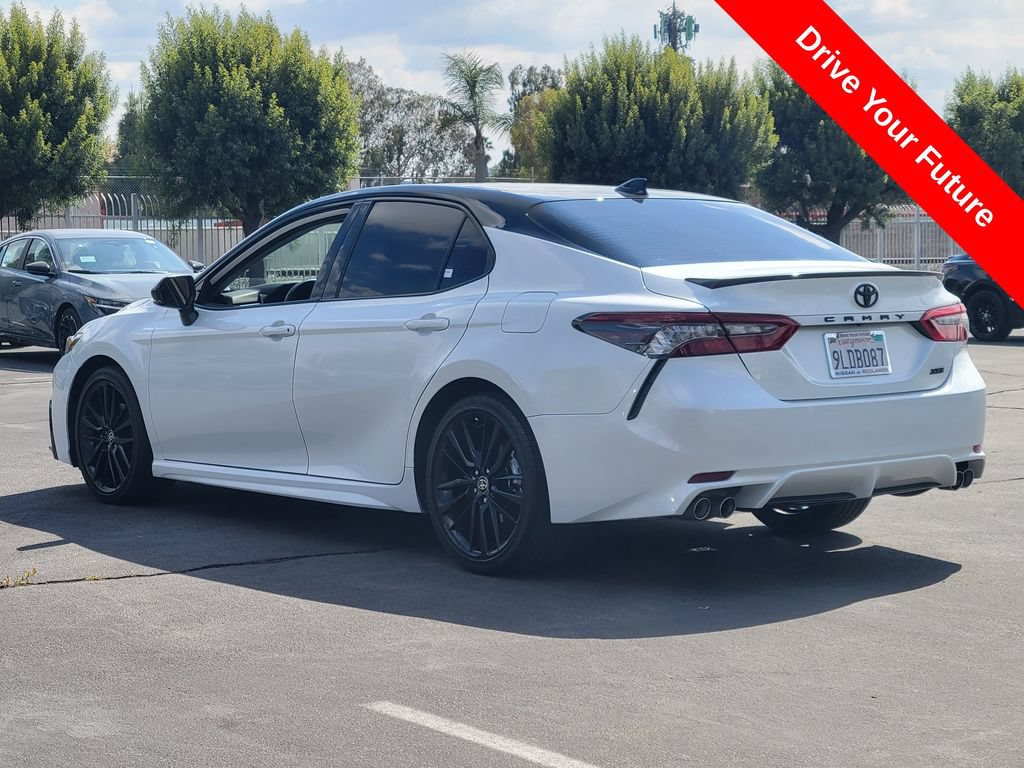 Used 2024 Toyota Camry XSE FWD image 3