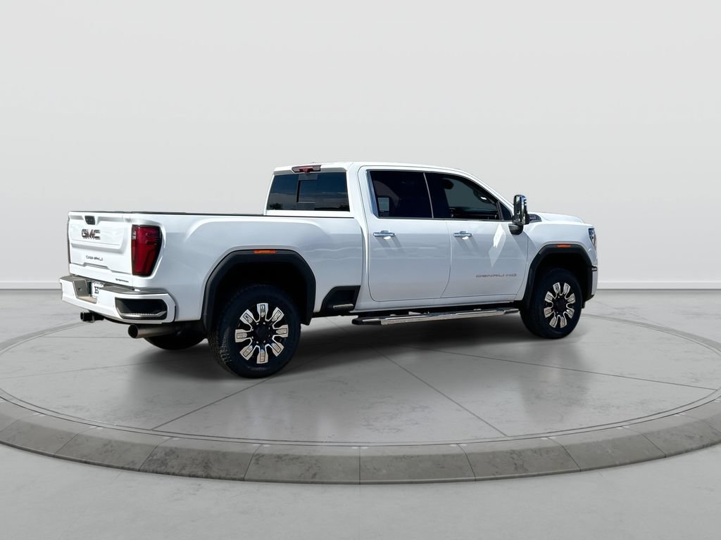 New 2026 GMC Sierra 2500 Denali w/ Denali Reserve Package AWD/4WD image 8