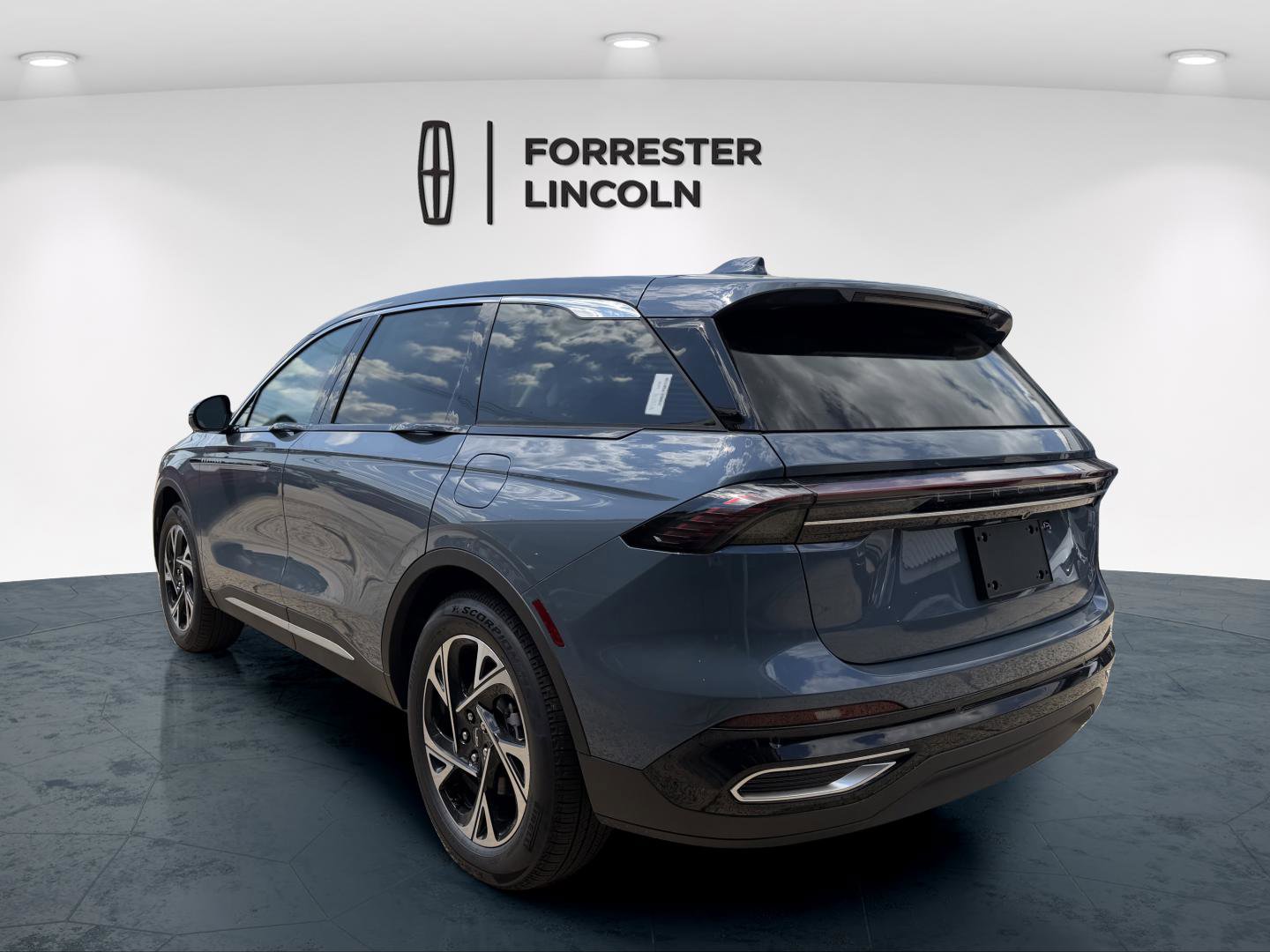 New 2026 Lincoln Nautilus Premier w/ Equipment Group 102A AWD/4WD image 5