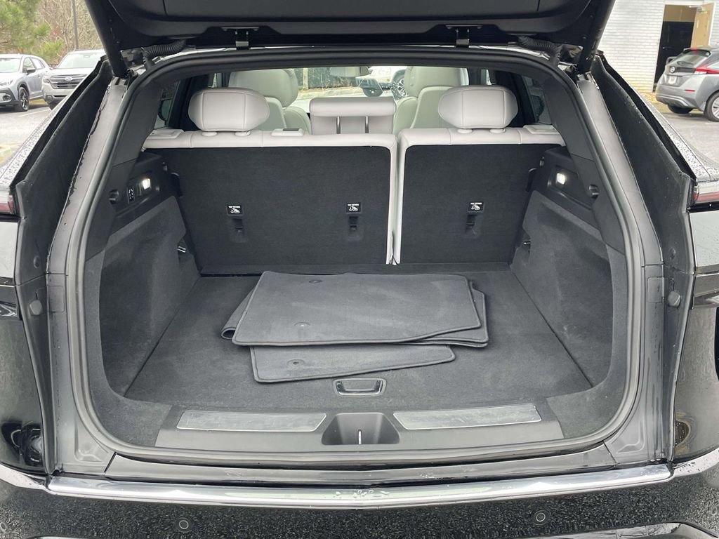 Certified 2023 Cadillac Lyriq Luxury image 10