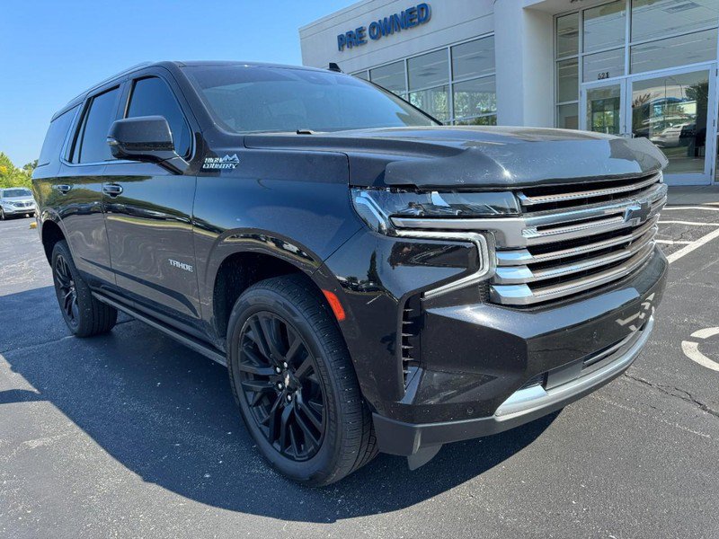 Used 2023 Chevrolet Tahoe High Country w/ Advanced Technology Package AWD/4WD image 2