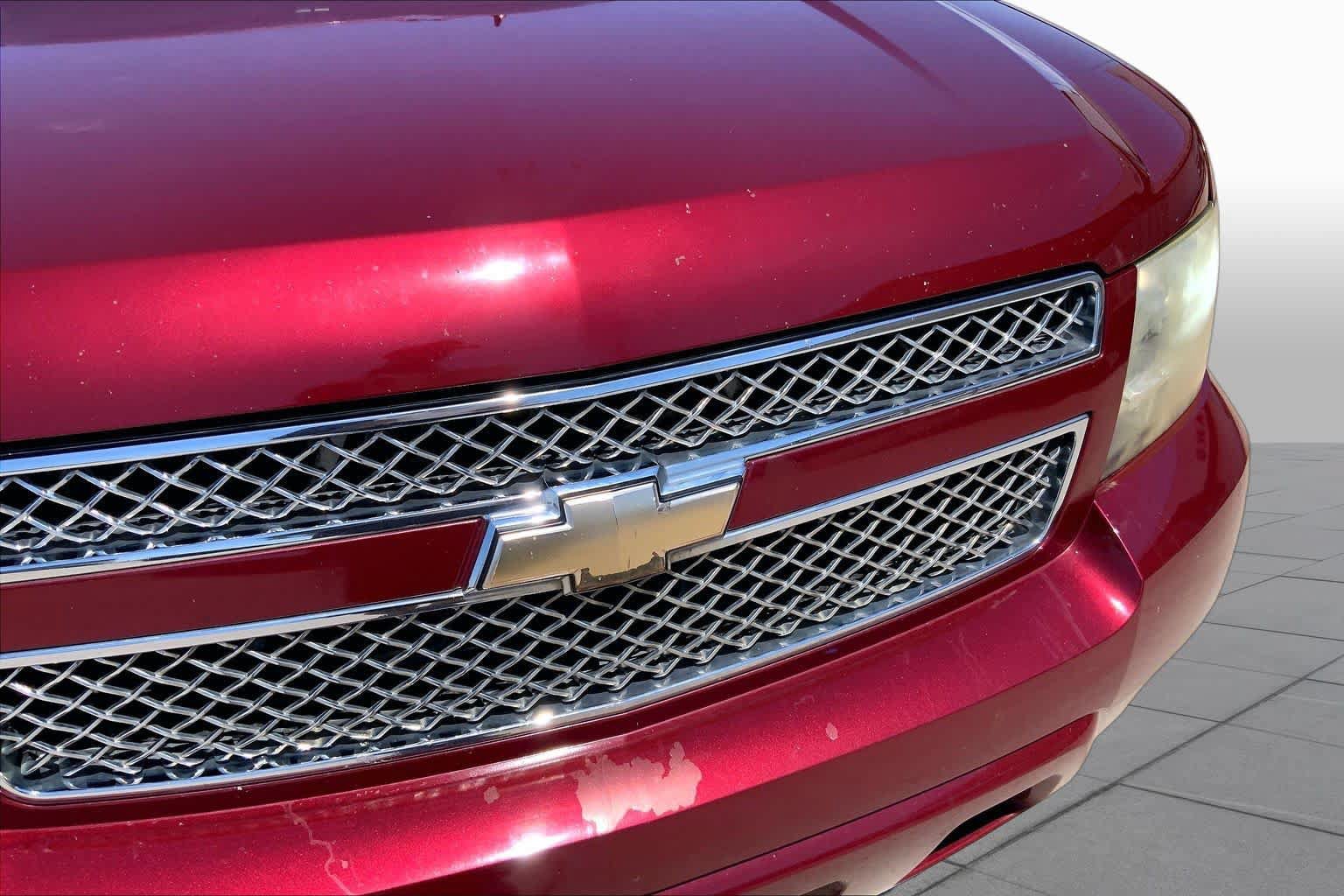 Used 2011 Chevrolet Tahoe LT w/ Texas Edition RWD image 29