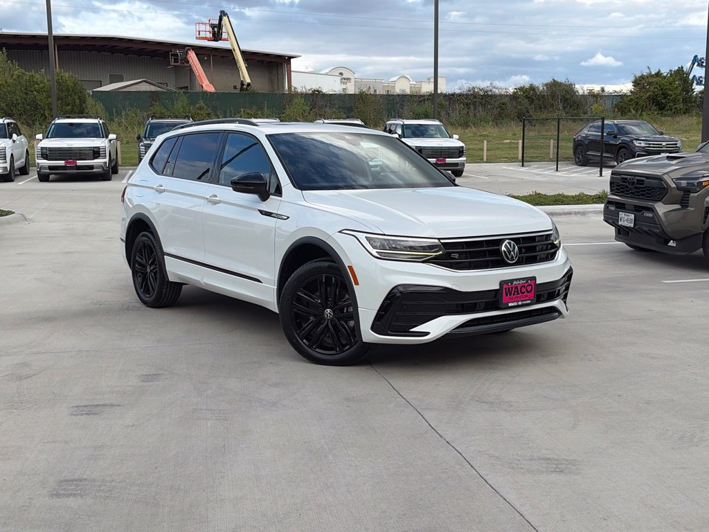 Used 2022 Volkswagen Tiguan SE R-Line