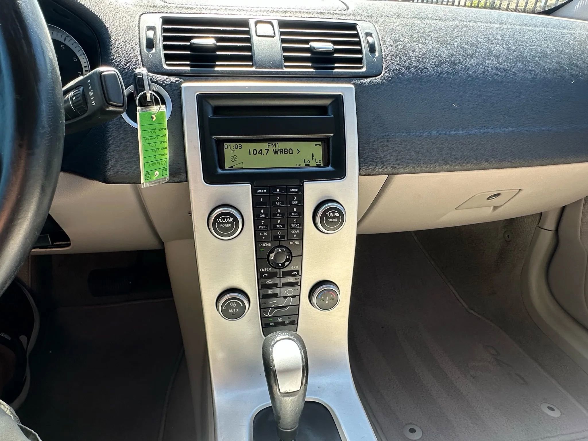 Used 2012 Volvo C70 T5 image 22