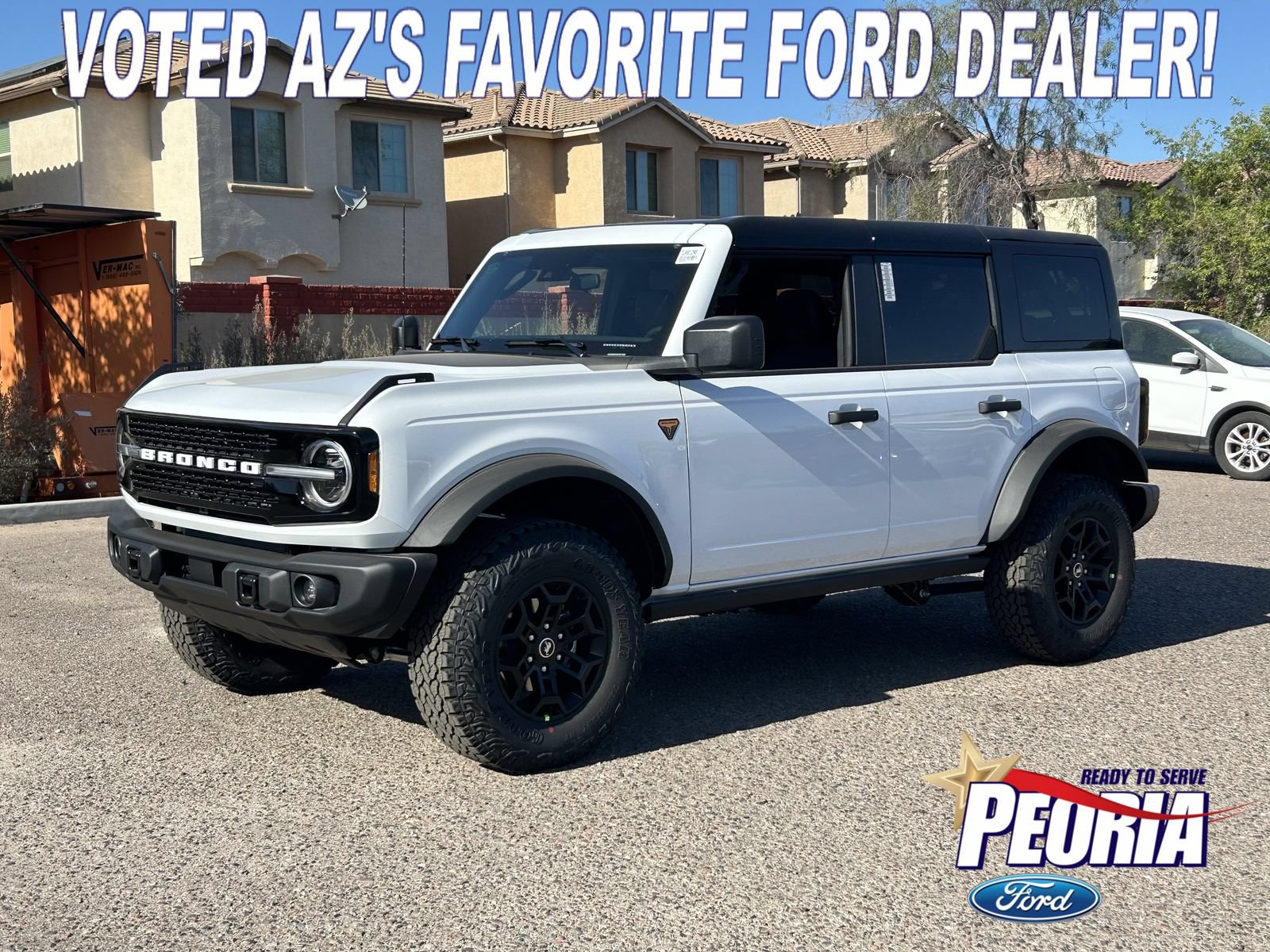 New 2026 Ford Bronco Badlands w/ Black Appearance Package AWD/4WD image 1